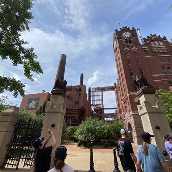 Budweiser Brewery Experience - AB buildings. - Beer Tours Near Me - Saint Louis, Missouri