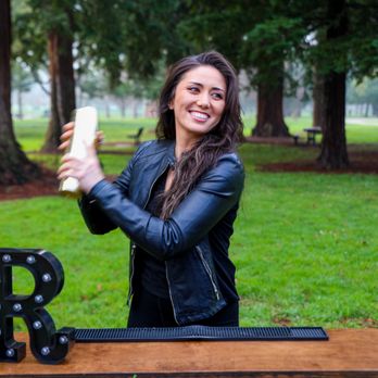 Liquid Luxe Mobile Bartending - Bartenders Near Me
