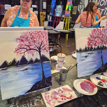 Pinot's Palette - Paint & Sip Near Me - Rancho Mirage, California Pinot's Palette - Paint & Sip Near Me - Rancho Mirage, California