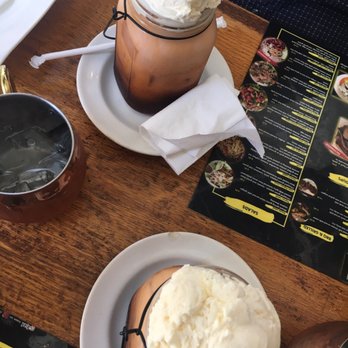 Rao Thai Eatery - Mmmm Thai Ice Tea Float - Thai Near Me - Elk Grove, California Rao Thai Eatery - Mmmm Thai Ice Tea Float - Thai Near Me - Elk Grove, California
