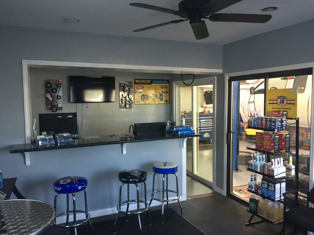 RJ AUTOMOTIVE 14 Photos & 18 Reviews Auto Repair 413 N Ben Maddox