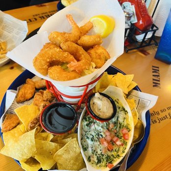 Bubba Gump Shrimp - All Across America Sampler - Seafood Near Me - Monterey, California Bubba Gump Shrimp - All Across America Sampler - Seafood Near Me - Monterey, California