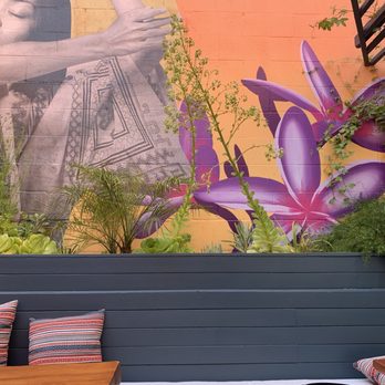 Mestiza - Outdoor dining area and mural - Vegetarian Near Me - San Francisco, California