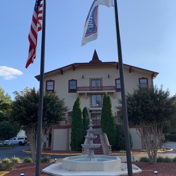 Hampton Inn Helen - Hotels Near Me - Helen, Georgia