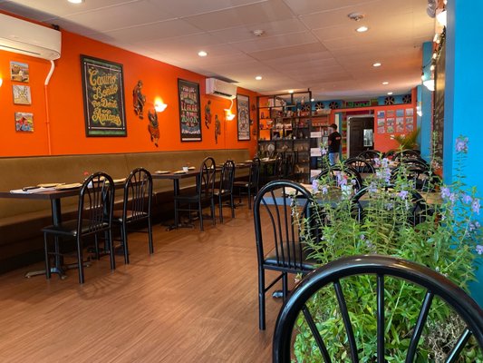 Quinoa Peruvian & Mexican Restaurant by null