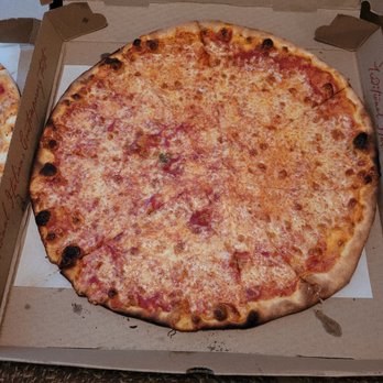 Julio's Pizza Co. - Thin crust pizza - Pizza Near Me - Atlantic Highlands, New Jersey