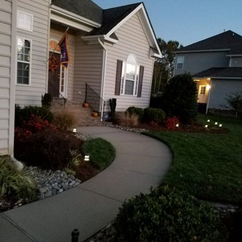 Green Top Lawn - the front of a house at night - Snow Removal Near Me - Norfolk, Virginia Green Top Lawn - the front of a house at night - Snow Removal Near Me - Norfolk, Virginia