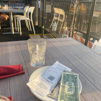 Rock'N Fish - Make sure you Tip well even if you didn't like the service at all :) - Seafood Near Me - Manhattan Beach, California Rock'N Fish - Make sure you Tip well even if you didn't like the service at all :) - Seafood Near Me - Manhattan Beach, California