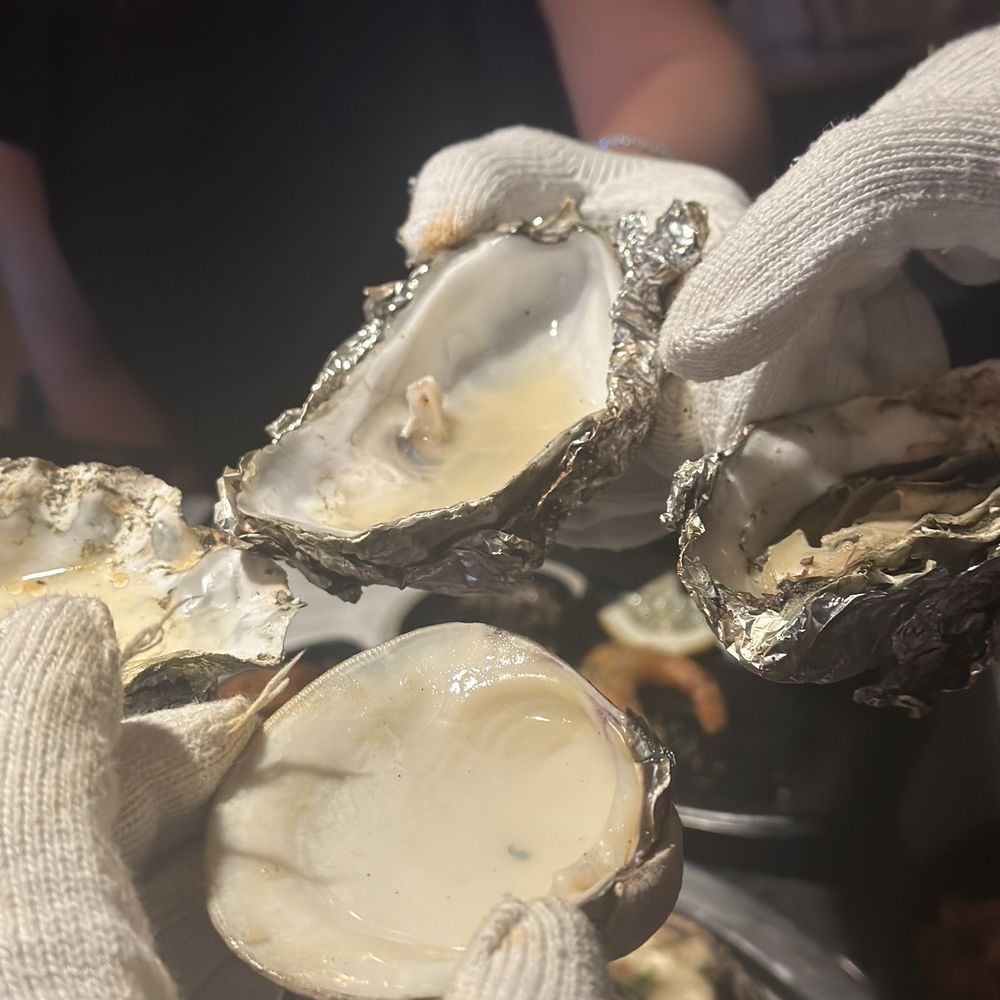 Burnin' Shell - oyster - Seafood Near Me - Los Angeles, California