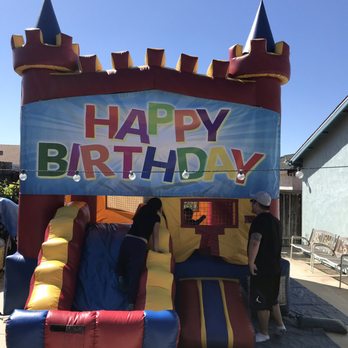 Jump 4 Adan - Jumpy slide combo. Has a basketball hoop inside too. - Party Supplies Near Me - San Diego, California Jump 4 Adan - Jumpy slide combo. Has a basketball hoop inside too. - Party Supplies Near Me - San Diego, California
