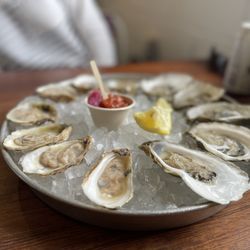 CudaCo - 1 dozen oysters