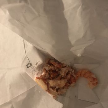 Red's Eats - It was great having to pick the lobster out of the bag because it was wrapped so horribly. - Seafood Near Me - Wiscasset, Maine Red's Eats - It was great having to pick the lobster out of the bag because it was wrapped so horribly. - Seafood Near Me - Wiscasset, Maine
