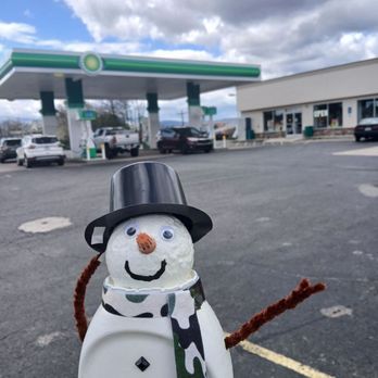bp - Snowman is at BP - Gas Stations Near Me - Natural Bridge, Virginia