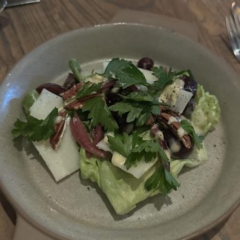 Trestle - Butter Lettuce Salad - 2.5/5 - New American Near Me - San Francisco, California Trestle - Butter Lettuce Salad - 2.5/5 - New American Near Me - San Francisco, California
