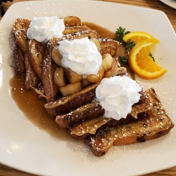 Lilys - Bananas Foster French Toast - New American Near Me - Mount Shasta, California