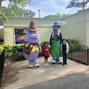 Six Flags Over Georgia - Monster mansion characters - Amusement Parks Near Me - Austell, Georgia Six Flags Over Georgia - Monster mansion characters - Amusement Parks Near Me - Austell, Georgia