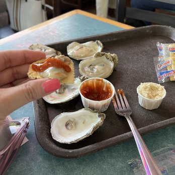 Capitol Oyster Bar - Raw Oysters - New American Near Me - Montgomery, Alabama Capitol Oyster Bar - Raw Oysters - New American Near Me - Montgomery, Alabama