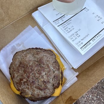 In-N-Out Burger - A 4x4 Flying Dutchman - Burgers Near Me - Gardena, California