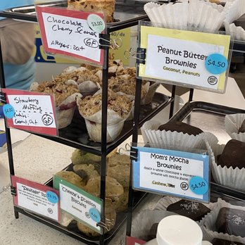 Carina's Bakery - Bakeries Near Me - Beaverton, Oregon