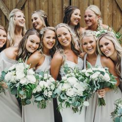 Beautifully Bronzed TN - A bridal party glowing in their Beautifully Bronzed spray tans!