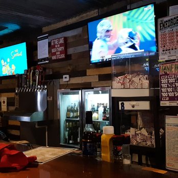 Cabin 61 - Burgers Near Me - White Bear Lake, Minnesota