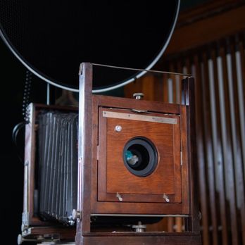 Photique - Vintage Photo Booth - Photo Booth Rentals Near Me - Chicago, Illinois Photique - Vintage Photo Booth - Photo Booth Rentals Near Me - Chicago, Illinois
