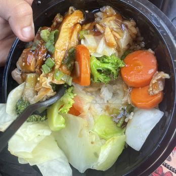 Yoshinoya Downey - Teriyaki Grilled Chicken - Fast Food Near Me - Downey, California