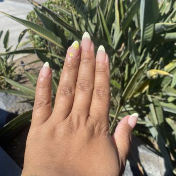 Cloud Nail Spa  - Spring nails - Nail Salons Near Me - San Diego, California