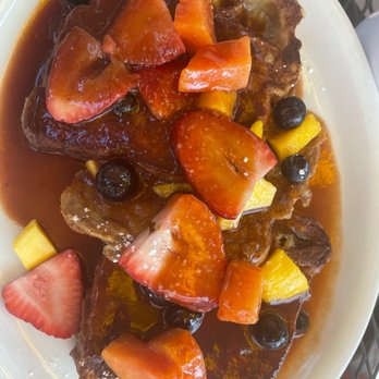 Alo Cafe - Tropical French Toast - Breakfast & Brunch Near Me - Scottsdale, Arizona Alo Cafe - Tropical French Toast - Breakfast & Brunch Near Me - Scottsdale, Arizona