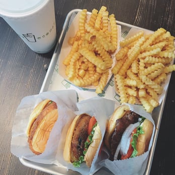 Shake Shack Tysons Corner - Chicken 'n shack, shroom burger, and hamburger with wavy fries - Burgers Near Me - McLean, Virginia Shake Shack Tysons Corner - Chicken 'n shack, shroom burger, and hamburger with wavy fries - Burgers Near Me - McLean, Virginia