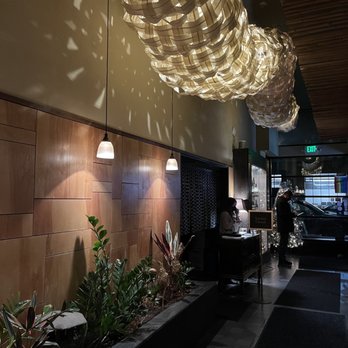 Umi Sake House - Indoor entrance - Sushi Bars Near Me - Seattle, Washington Umi Sake House - Indoor entrance - Sushi Bars Near Me - Seattle, Washington