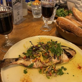 Nelson’s - Sea bream. - French Near Me - Paris, 75 Nelson’s - Sea bream. - French Near Me - Paris, 75