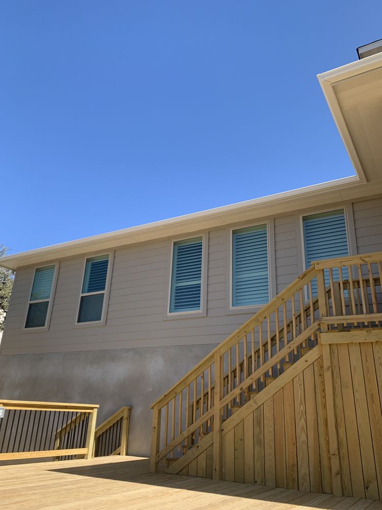 Slide of Gonzalez Seamless Rain Gutters