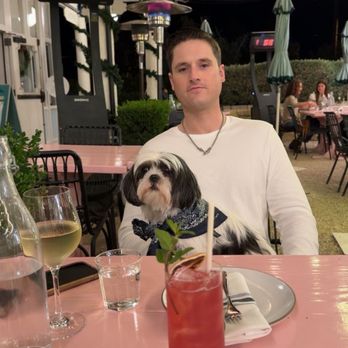 Bettina - Fresh mocktail and nice wine with a pretty, dog friendly ambiance. - Pizza Near Me - Santa Barbara, California