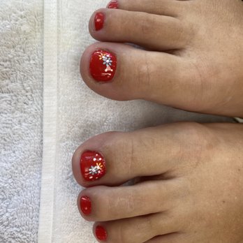 Nails by Design - Pedi - Nail Salons Near Me - Salem, Oregon