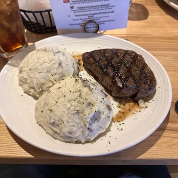 Carrabba's Italian Grill - Tuscan-Grilled Sirloin* 10 oz - Italian Near Me - Easton, Pennsylvania Carrabba's Italian Grill - Tuscan-Grilled Sirloin* 10 oz - Italian Near Me - Easton, Pennsylvania