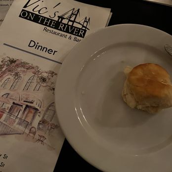 Vic's On the River - Biscuits - Seafood Near Me - Savannah, Georgia