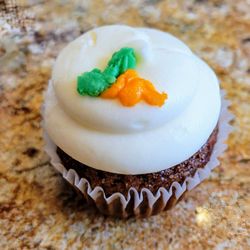 James and the Giant Cupcake - Carrot