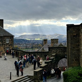 Edinburgh Castle - Edinburgh Castle-7 - Landmarks & Historical Buildings Near Me - Edinburgh, EDH Edinburgh Castle - Edinburgh Castle-7 - Landmarks & Historical Buildings Near Me - Edinburgh, EDH
