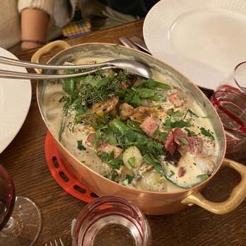 Les Papilles - Main course chicken dish served to share amongst the 4 of us. - Wine Bars Near Me - Paris, 75