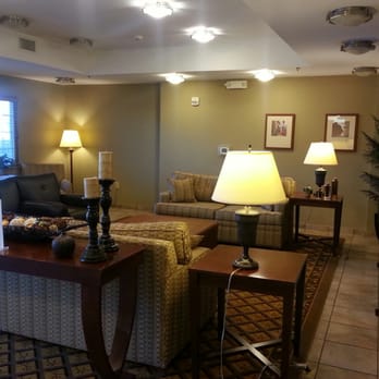 Candlewood Suites Reading - Lobby - Venues & Event Spaces Near Me - Reading, Pennsylvania