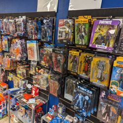 St Nix Collectibles, Toys & Antiques