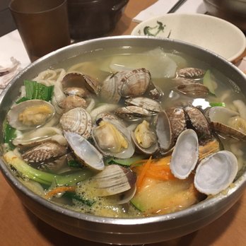 Arirang Restaurant - Clam kalkuksu - Korean Near Me - Flushing, New York