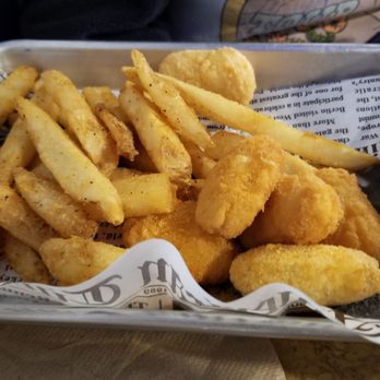 Big Bellies Bar and Grill - Sandwiches Near Me - Pryor, Oklahoma