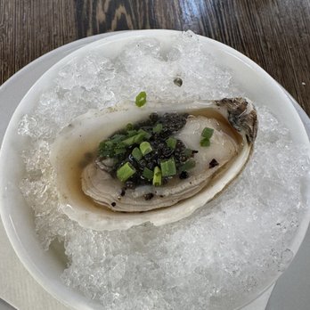 Perle Restaurant - New American Near Me - Pasadena, California