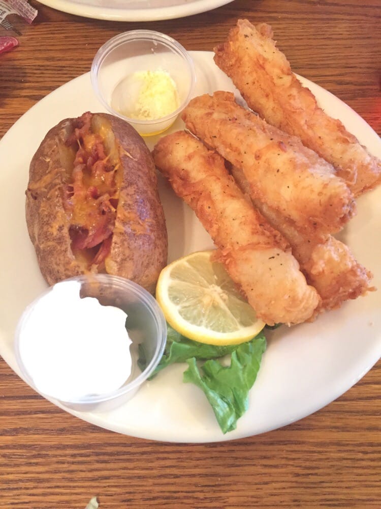 HARRIMAN’S RESTAURANT 114 Central Ave, Maddock, North Dakota Breakfast & Brunch Restaurant