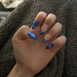 blue nails with stars blue nails with stars