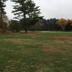 Marion Golf Club - Looking at the green for the 5th hole.