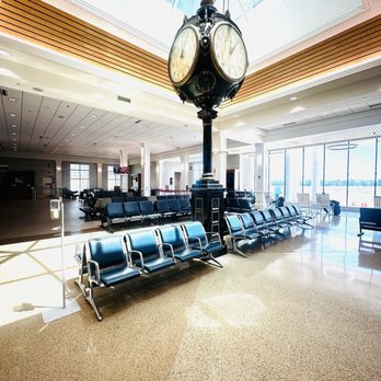 Augusta Regional Airport - Airports Near Me - Augusta, Georgia