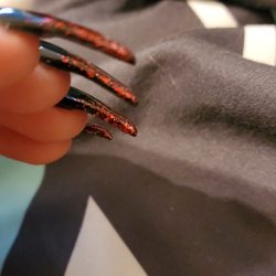 Lee Nails and Spa - More uneven nails